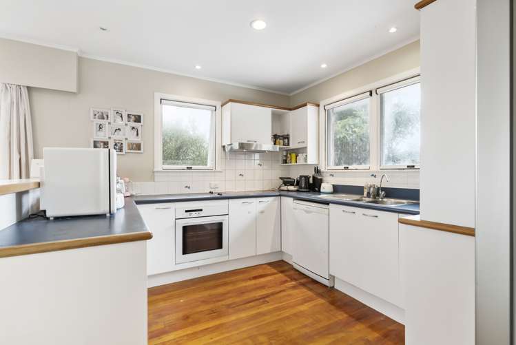 11 Portadown Avenue Pakuranga Heights_6