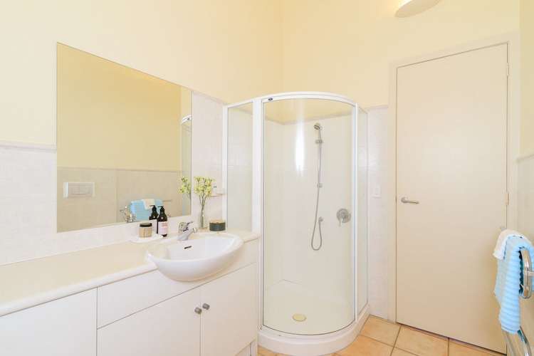 8/28 Hobson Street Thorndon_11