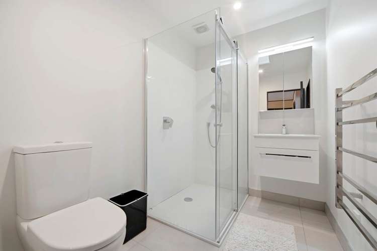 87D Aberdeen Road Castor Bay_11