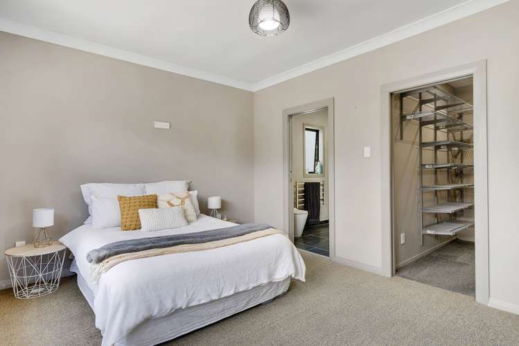 9 Richard Street Titahi Bay_12