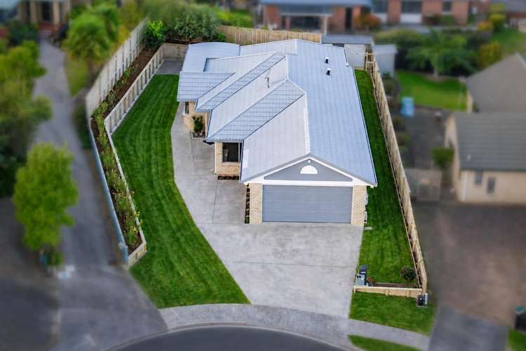 24 Hollinger Place_3