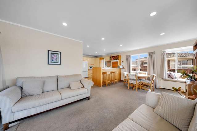 60 Priestley Drive Bucklands Beach_4