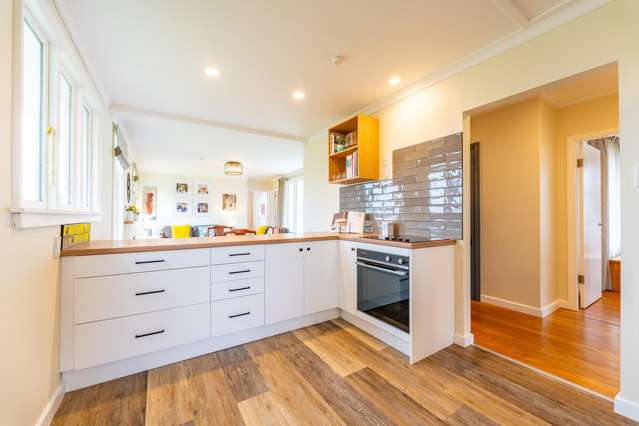 Renovated Home with Golf Course Views