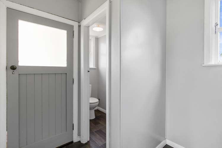 77 Andrew Street Marchwiel_6