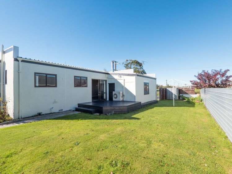 87 Orlando Street Stratford_10