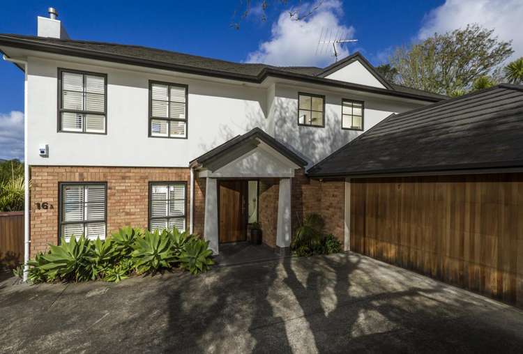 16a Mayfair Crescent Mairangi Bay_11