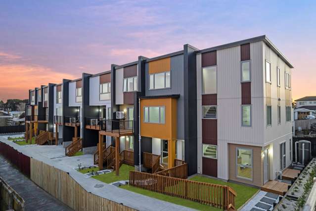 Brand-New Golden Circle Homes
