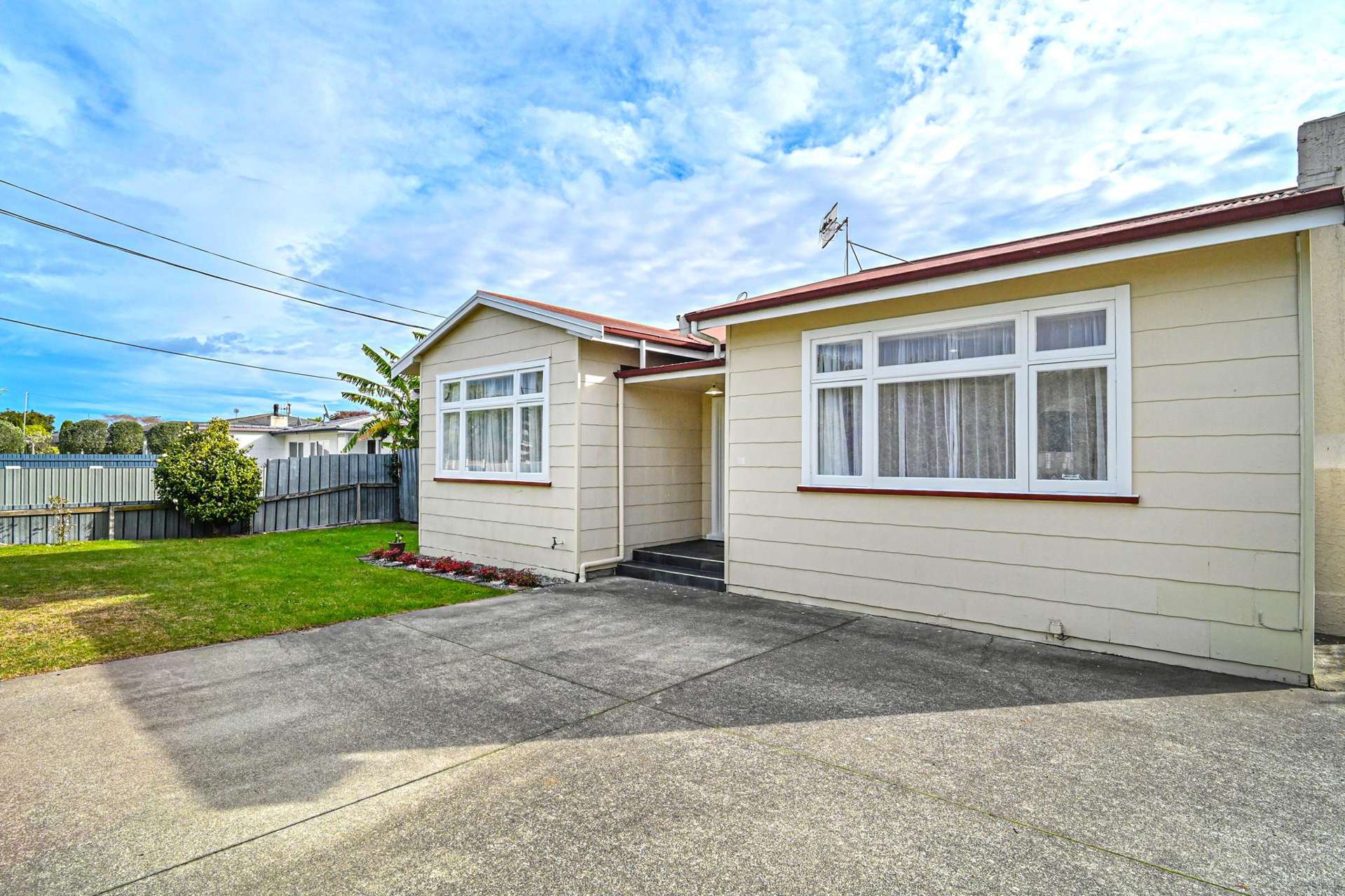 13 Anzac Avenue Onekawa_0