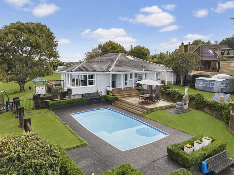 397 Redoubt Road Totara Park_5