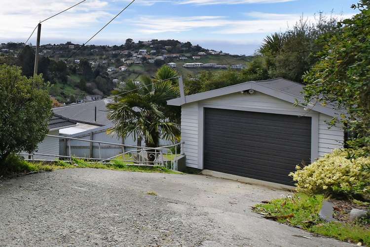 240 Saint Vincent Street Toi Toi_15