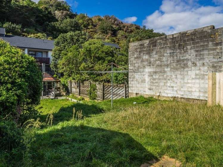 112 Mana Esplanade Paremata_10