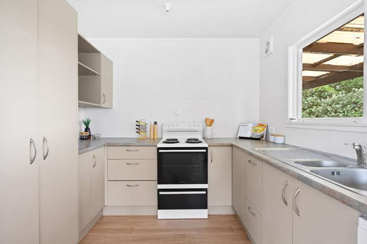 11 Jeeves Place Tikipunga_6