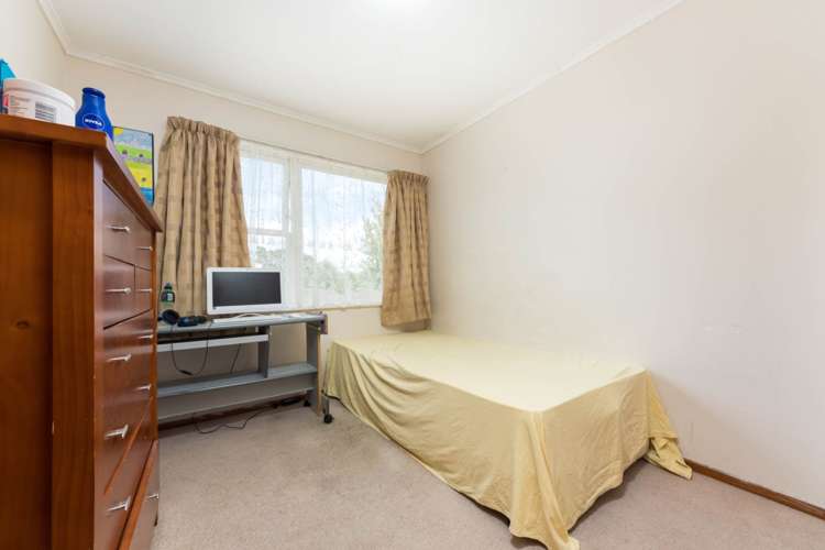 38 Kelkirk Street Kelston_17