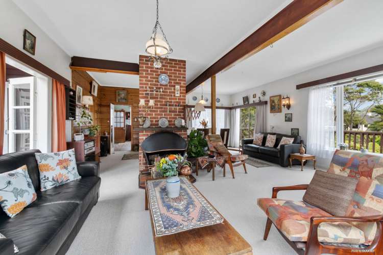 40 Highland Avenue Titirangi_4