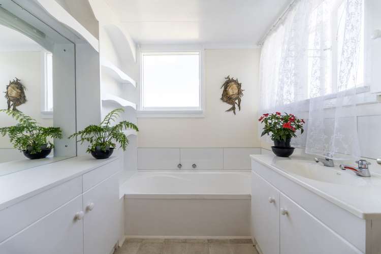 1/22 Marston Road Kensington_9