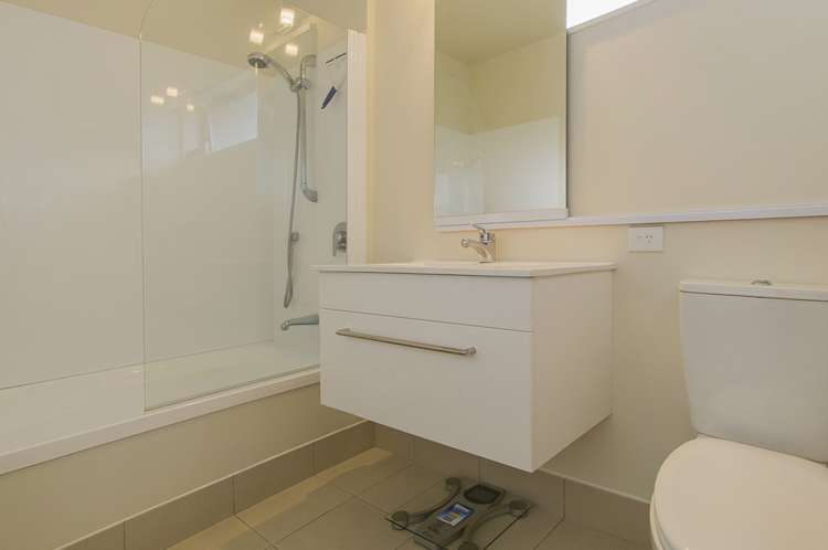 54/18 Eyre Street Whitianga_11