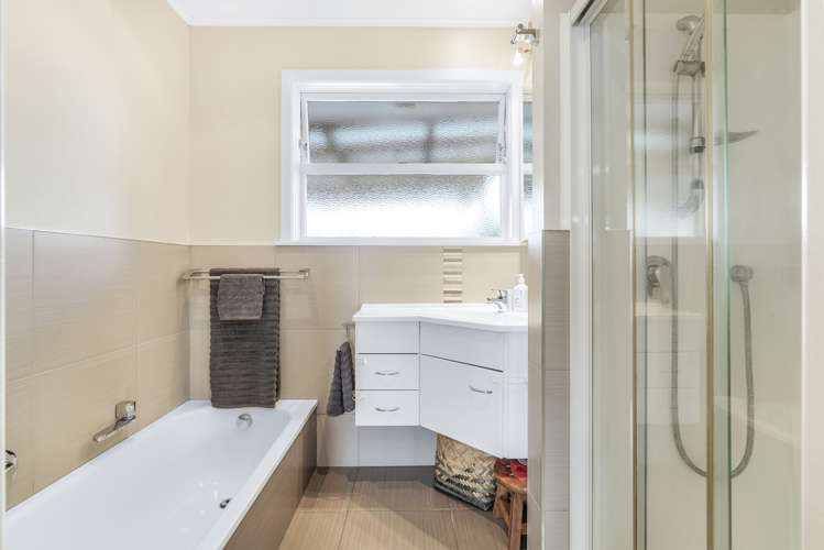 17 Hamblyn Crescent Nawton_15