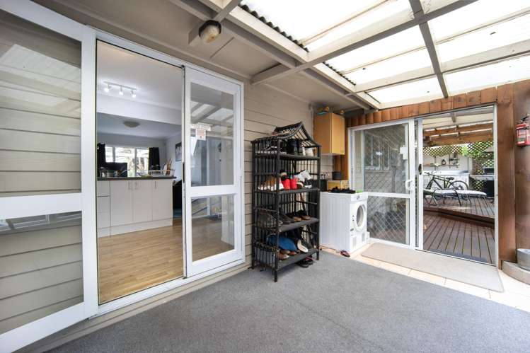 13 Gladfield Lane Te Atatu Peninsula_12