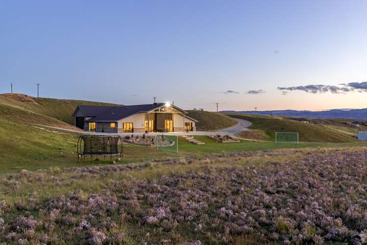 211 Mcarthur Road Alexandra_17