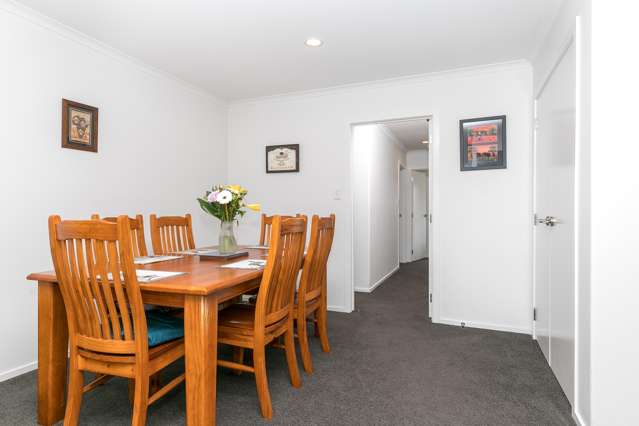 2 Blackwood Crescent Glenview_4