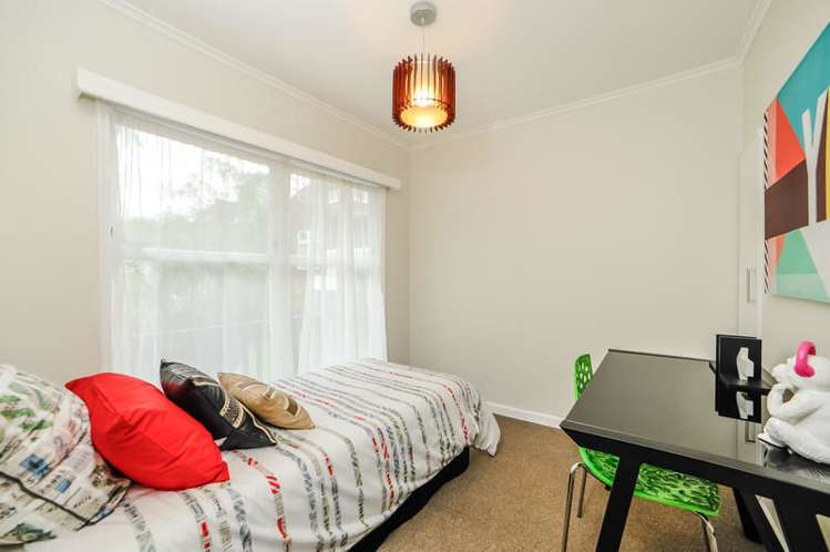 36b Clayburn Road Glen Eden_13