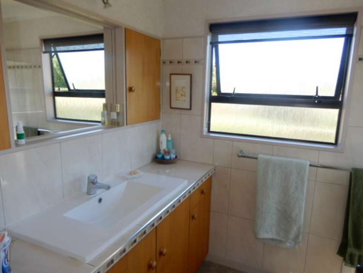 7 Montgomery Crescent Putaruru_13