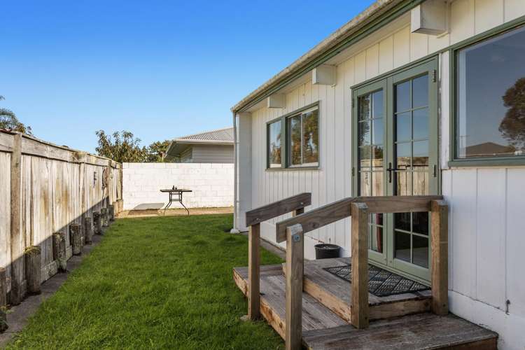 1/8 Peter Snell Street Whakatane_15