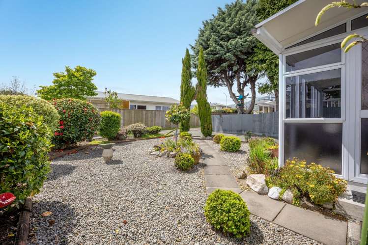 1/22 Kipling Crescent Stoke_11