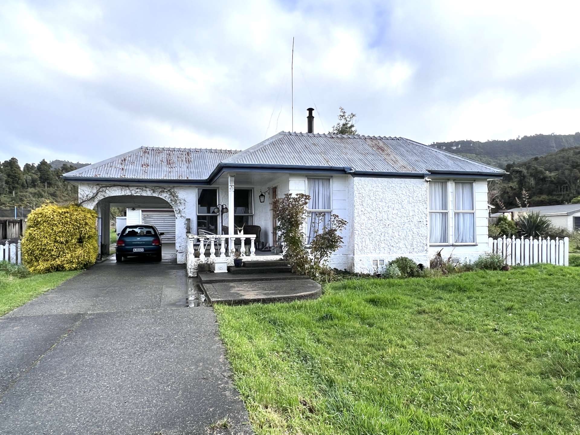 643 Seven Mile Road, SH6 Runanga_0