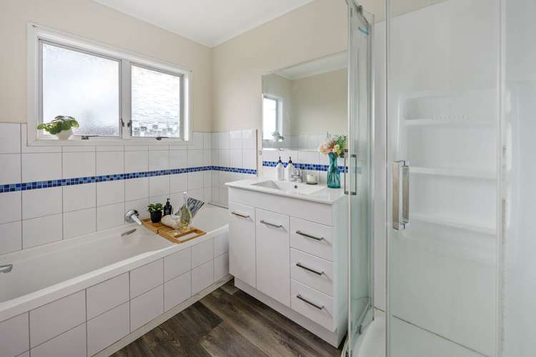 4 Aden Place Clendon Park_16