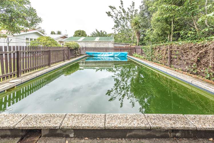 10 Godwin Crescent College Estate_23