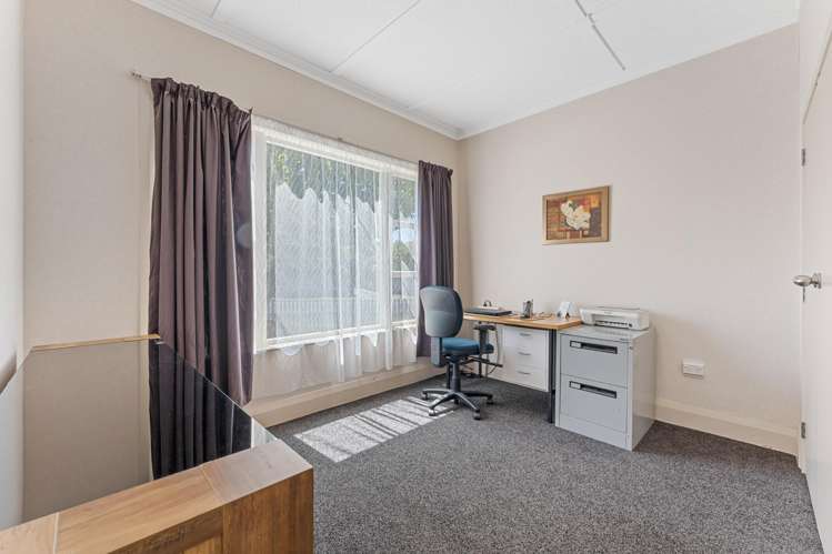 1 Edmay Street Feilding_10