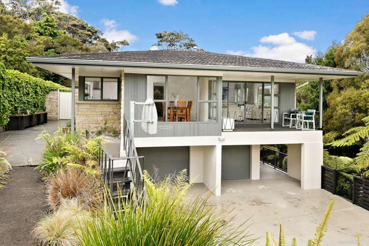 8 Valhalla Drive Beach Haven_14