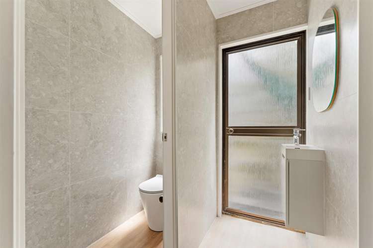 3 Caroline Heights Omaha_23