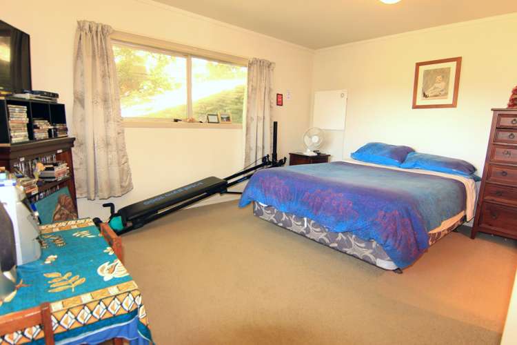 1 Logan Road Paeroa_15