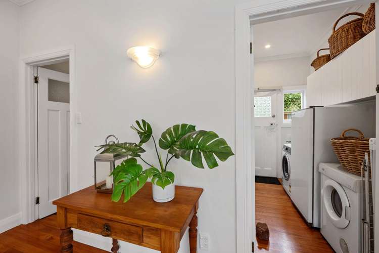 15 Duders Avenue Devonport_26