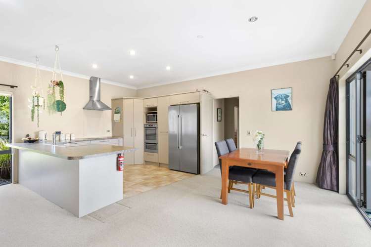 27 Whiting Drive Wakefield_2