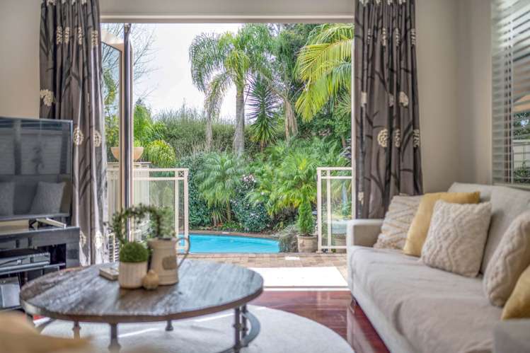 12 Tiffany Close Totara Park_16