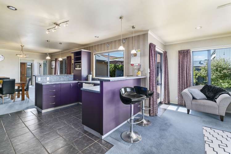 5 Larch Crescent Alexandra_4