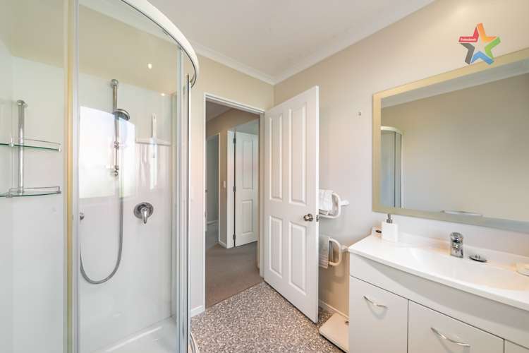 37 Woodland Mews Wainuiomata_13