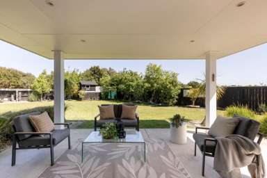 266 Lakes Boulevard_1