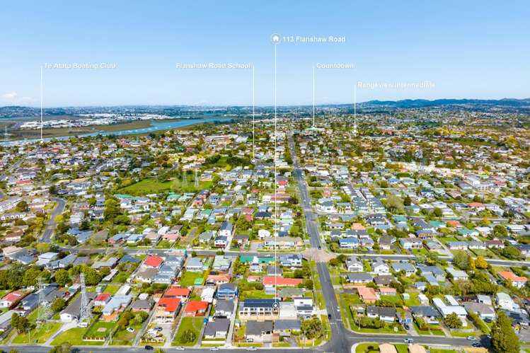 2/113 Flanshaw Road Te Atatu South_12