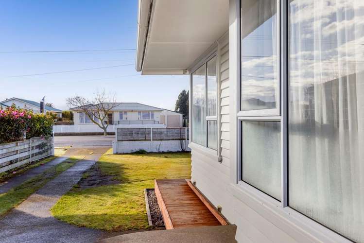 141 Waihi Road Hawera_13