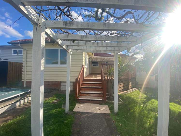 20 Arahoe Road New Lynn_17
