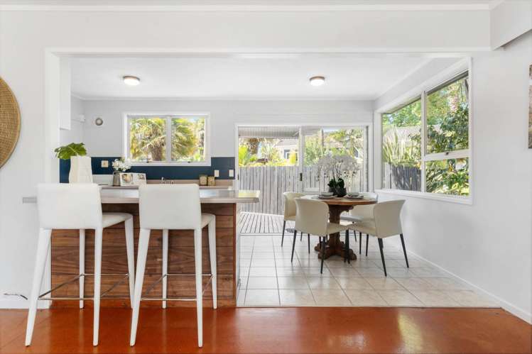 67 Riverpark Crescent Henderson_8