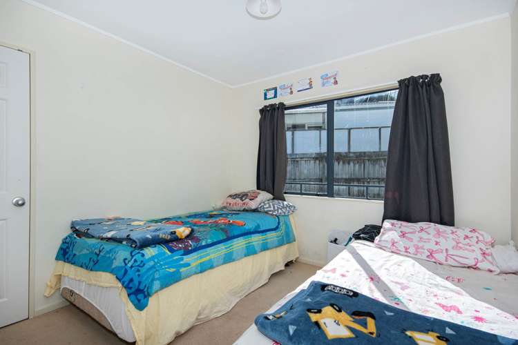 8 Howards Way Kamo_8
