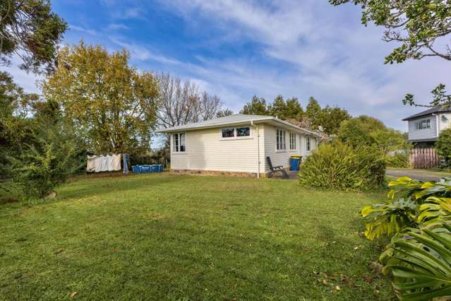 Flat Site + 1239 m2 Land