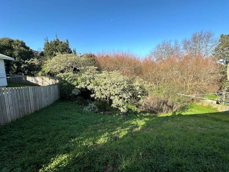 18 Phoenix Place Papatoetoe_16