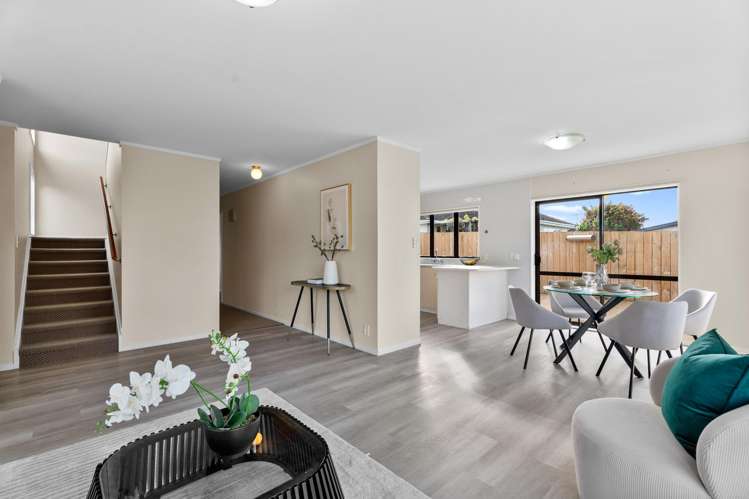 2/284 Richardson Road New Windsor_9