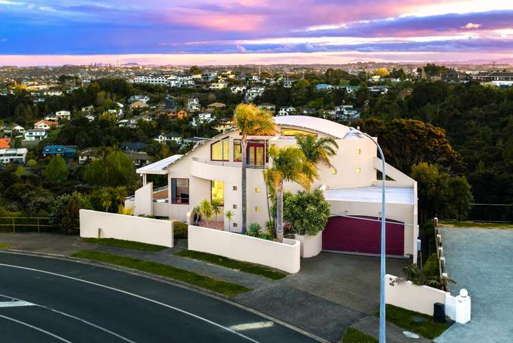 77 Fitzwilliam Drive Torbay_1